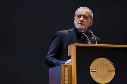 Masoud Pezeshkian at a lectern