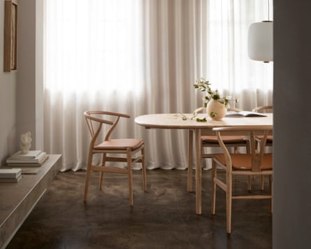 Carl Hansen & Son CH24 | Wishbone Chair