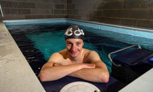 Alistair Brownlee in his new swimming pool