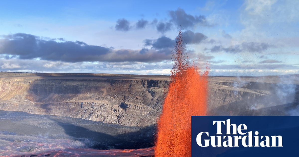 Lava bursts forth as Hawaii's Kilauea volcano erupts