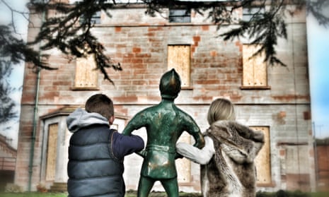 Arriving at Moat Brae with Peter Pan.