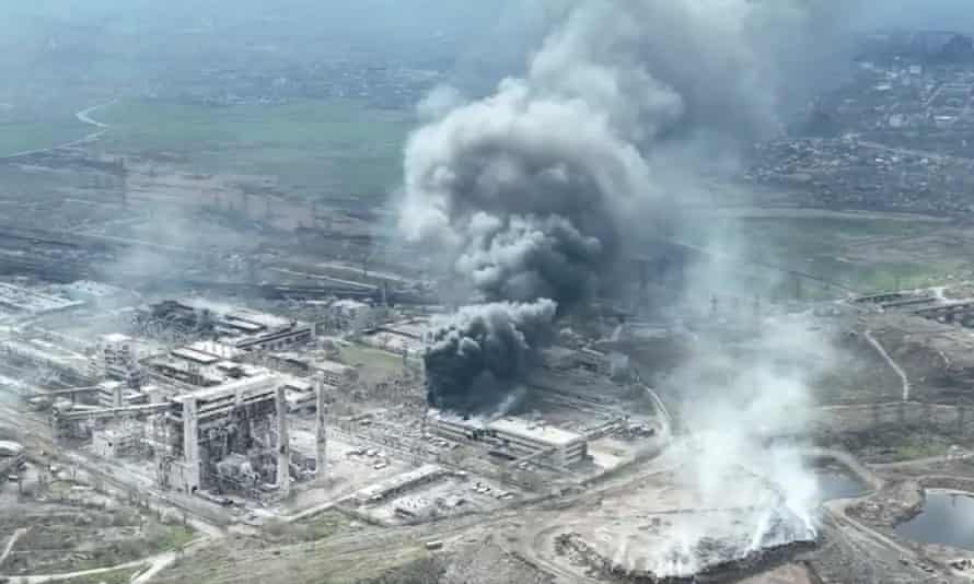 Some Ukrainian troops are holding out at the Azovstal steelworks.