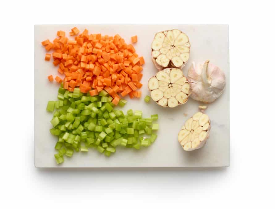Felicity Cloake’s pollo alla cacciatore or hunter’s chicken masterclass for Feb 19 2022, stage 2: dice the vegetables.