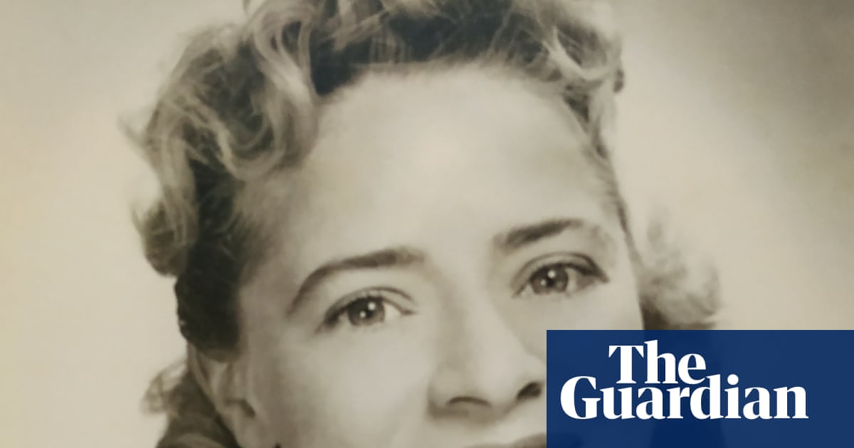 Elizabeth Kay: Remembering the Pioneering Theatre Designer & Obituary Elizabeth Kay: Remembering the Pioneering Theatre Designer & Obituary