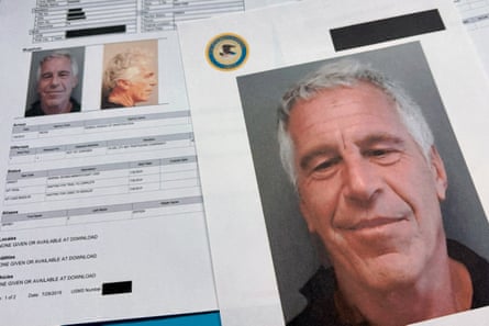 Picture of Jeffrey Epstein among paper in the Epstein files