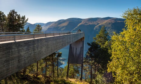 The Stegastein viewpoint, Aurlandsvegen, Norway, by Tommie Wilhelmsen and Todd Saunders.