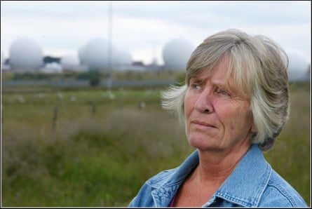 Lindis Percy in 2002. Starmer defended the peace activist after her repeated incursions into US military bases.