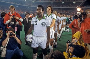 Pelé and the rest of the starting lineup for the New York Cosmos before the second of two NASL semifinal playoff games against the Rochester Lancers in 1977