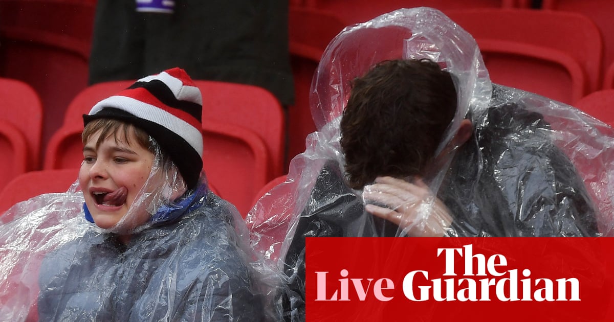 Manchester United v Aston Villa: Premier League – live