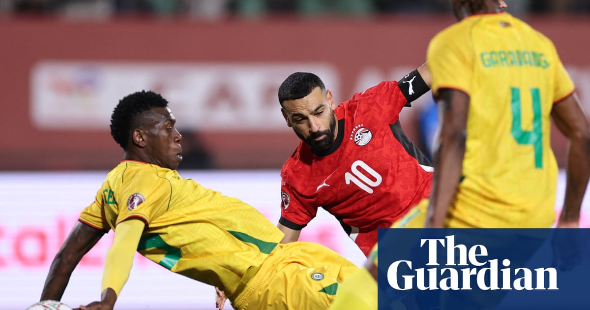 Mohamed Salah hits late Afcon winner for Egypt to break brave Zimbabwe at the last