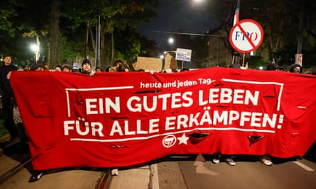 A protest against FPO on 3 October. The banner reads: ‘Fight for a good life for everyone, today and every day.’