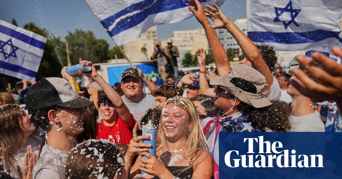 ‘Trump did everything’: jubilant Israelis heap praise on US president as hostages return