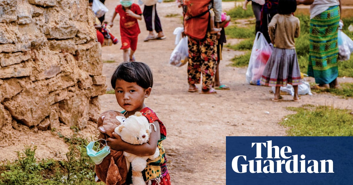 Myanmar military build-up ‘mirrors’ movements before Rohingya atrocities, says UK