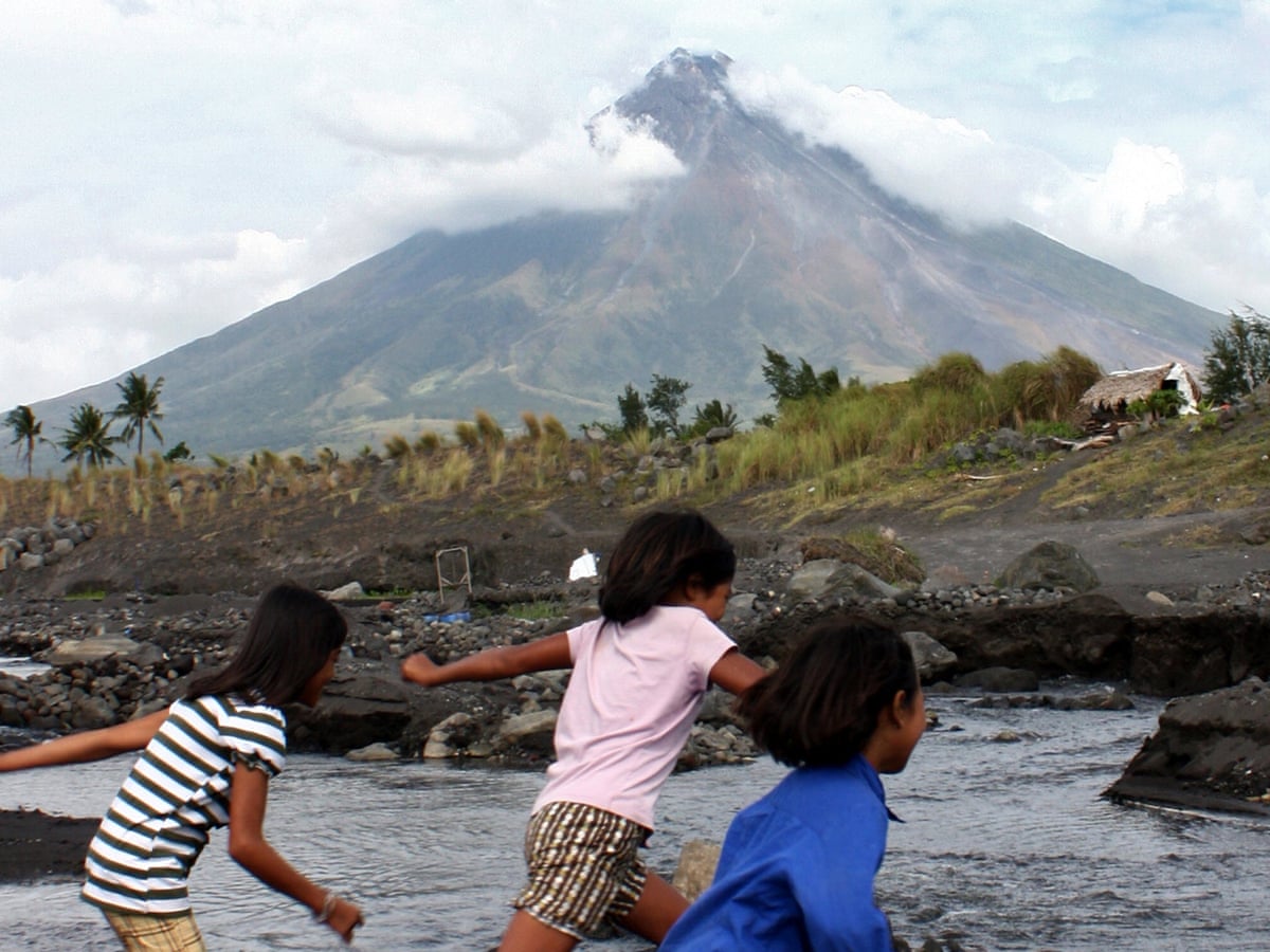 Philippines Raises Mayon Volcano Threat Level To 'Critical' | Philippines |  The Guardian