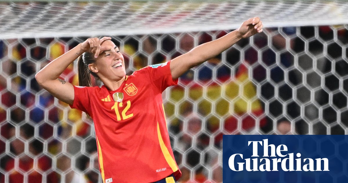 Spain overcome early Italy scare to win and set up tie against hosts Switzerland