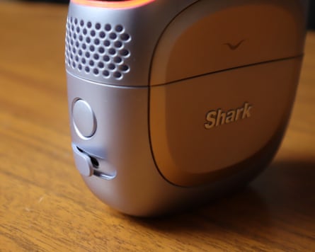 Shark FacialPro Glow-depuffi-1