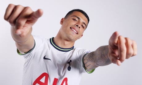 Tottenham complete Pedro Porro signing from Sporting in €45m deal
