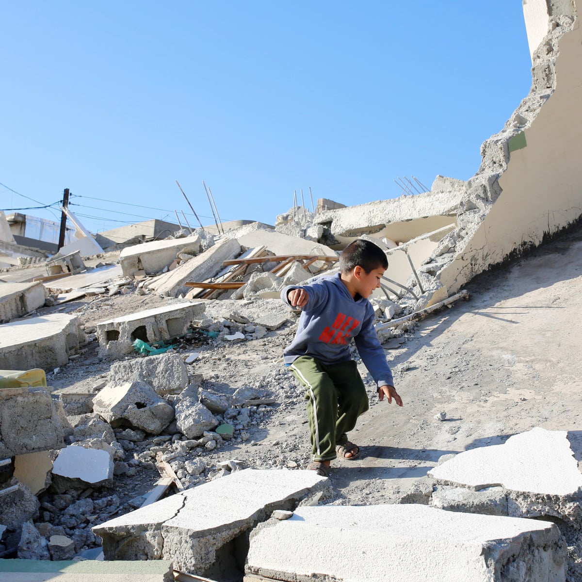 Upsurge In Big Earthquakes Predicted For 18 As Earth Rotation Slows Earthquakes The Guardian Upsurge In Big Earthquakes Predicted For 18 As Earth Rotation Slows Earthquakes The Guardian