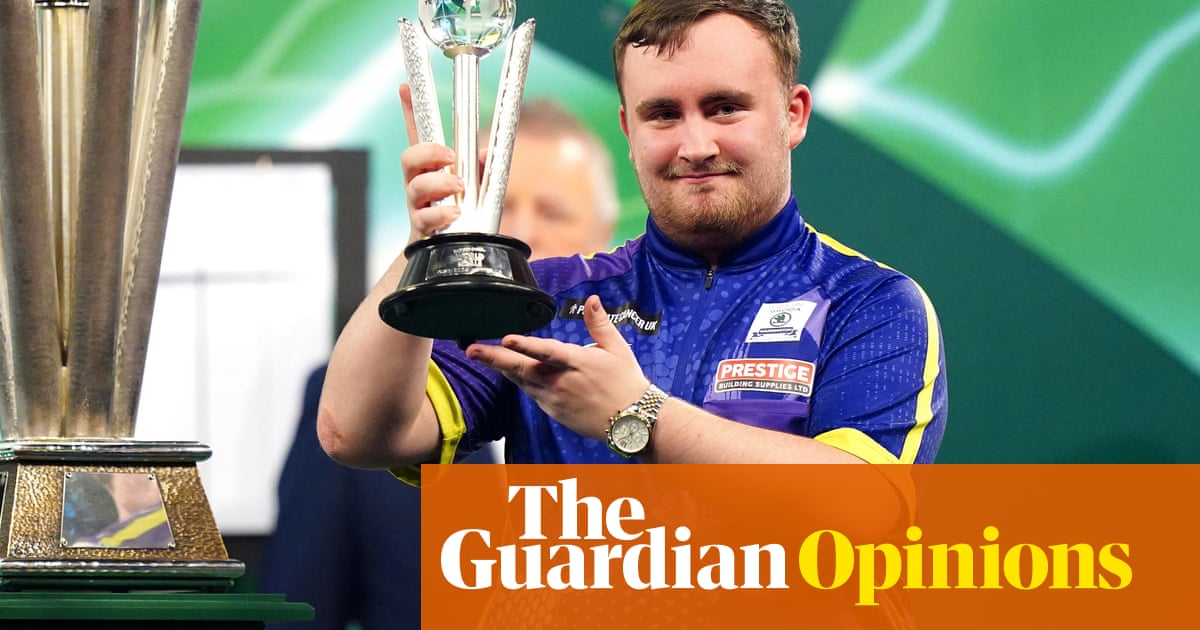 Зоуи УилямсДартсът въплъщава нашите истински национални ценности на ирония самоподигравка