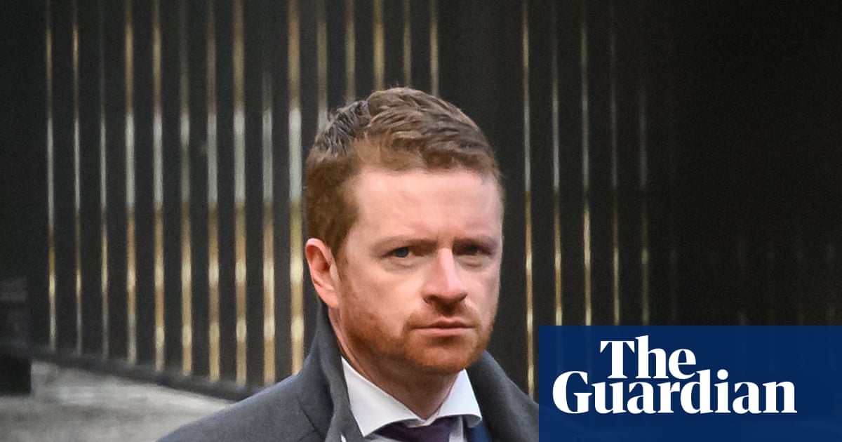 Would Morgan McSweeney's stolen mobile have Mandelson messages on it?