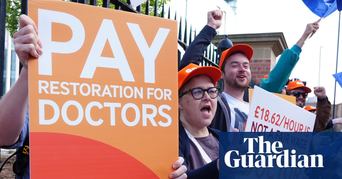 Resident doctors in England to go on strike for five days next month