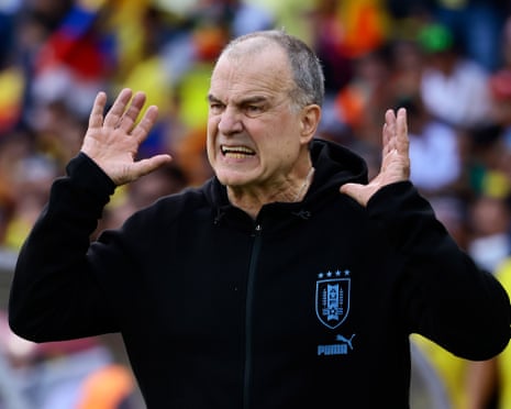 Bielsa’s Rollercoaster: Uruguay Coach Seeks Stability in England Amidst Downturn and Suárez Controversy Bielsa’s Rollercoaster: Uruguay Coach Seeks Stability in England Amidst Downturn and Suárez Controversy