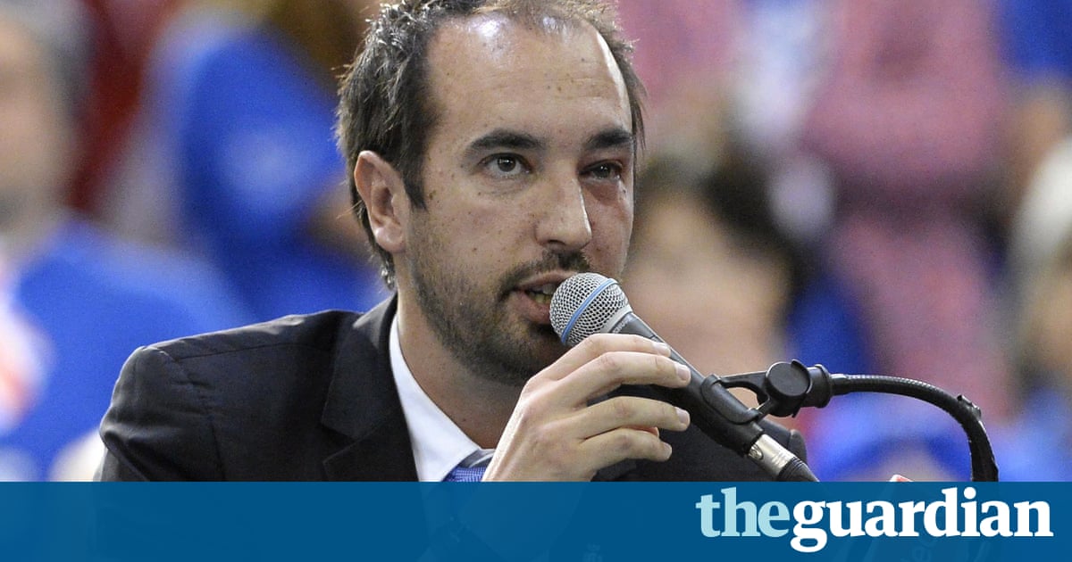 Denis Shapovalov fined $7,000 for smashing ball in tennis umpire's eye