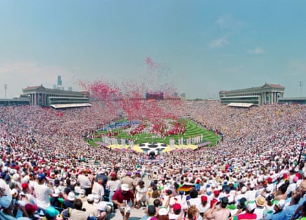 An image of the crowd during the opening ceremonies of the 1994 World Cup.