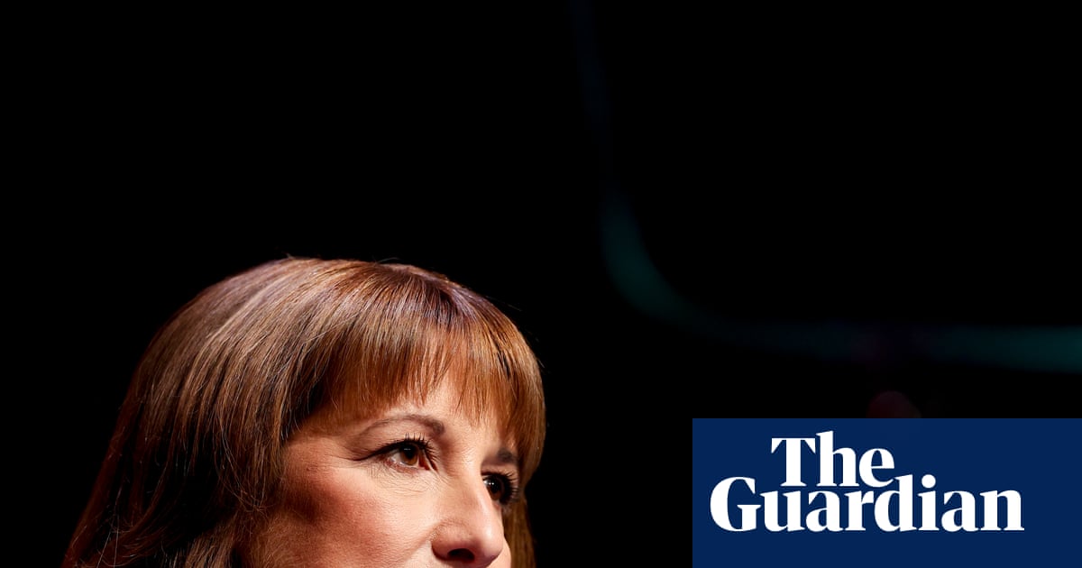 Reeves's planning overhaul stalls as senior adviser quits after four months