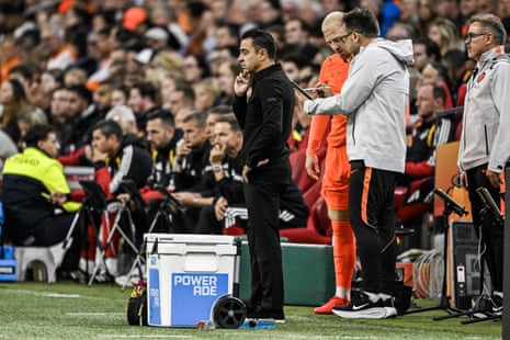 Netherlands coach Xavi Hernández, Netherlands Mexx Meerdink
