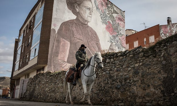A man on horseback on the Camino in October 2020