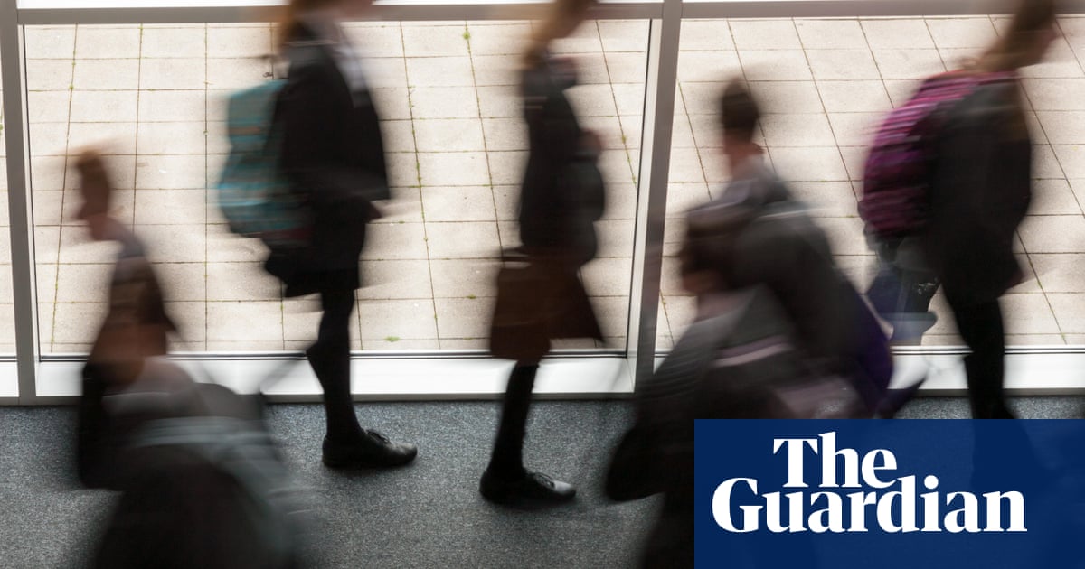 Half a billion young people will be obese or overweight by 2030, report finds