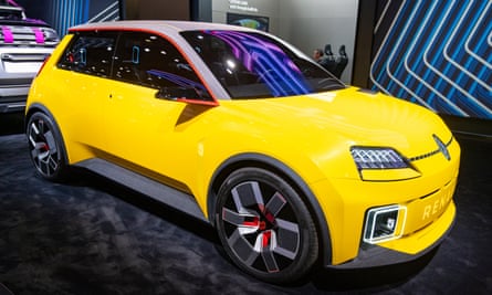 Un prototipo di concept car elettrica compatta Renault 5. 