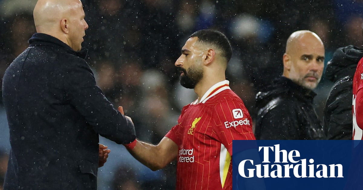 Salah's form may push up price in Liverpool contract talks, says Slot