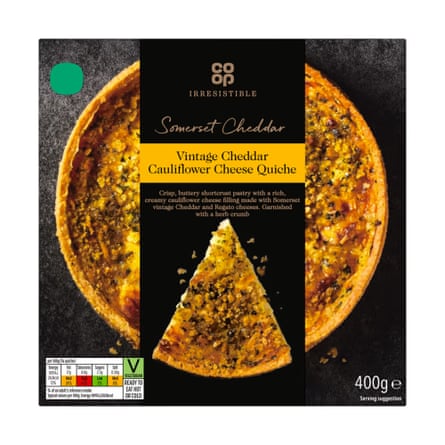 Co-op Irresistible Vintage Cheddar Cauliflower Cheese Quiche 400g