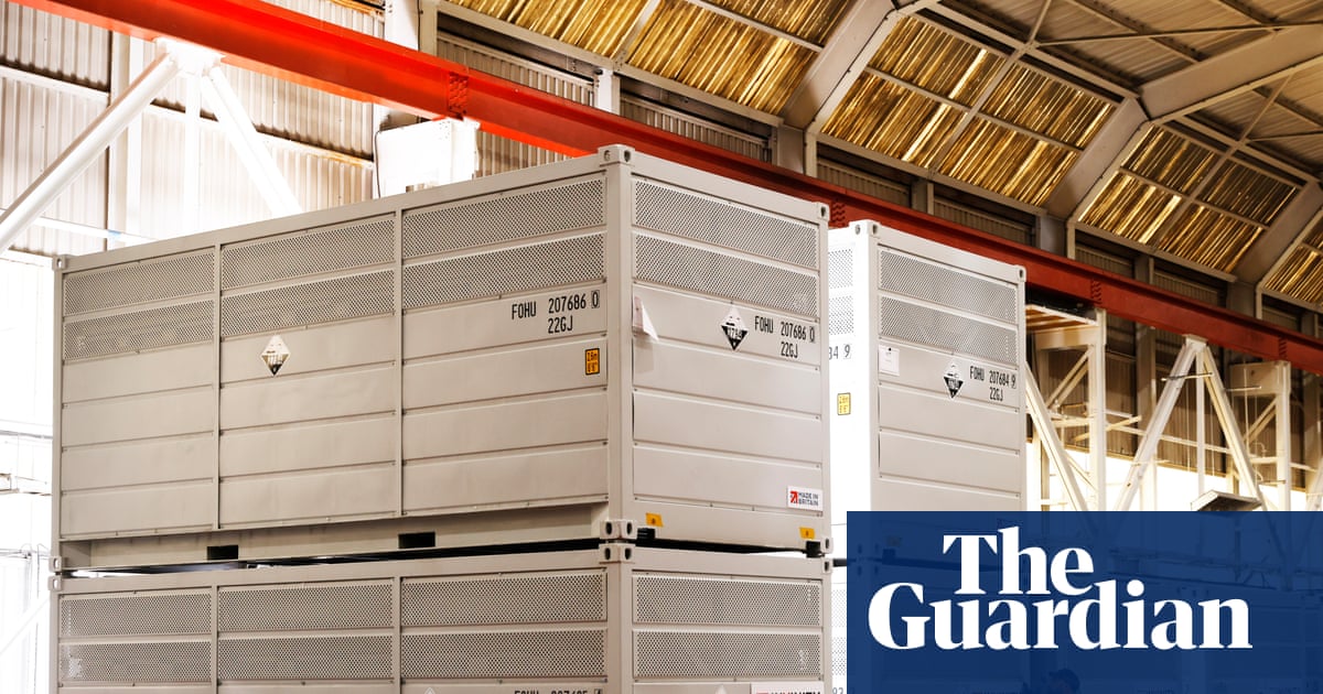 Renewable energy project approvals hit record high in GB in 2025, data shows