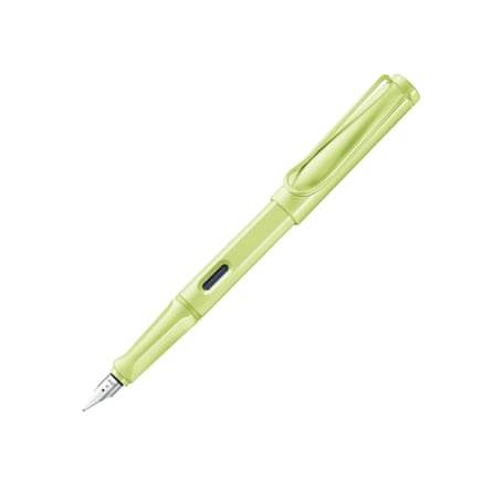 Lamy safari Fountain Pen spring green