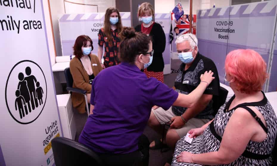 The Thompson family arrive en masse to get vaccinated in Auckland