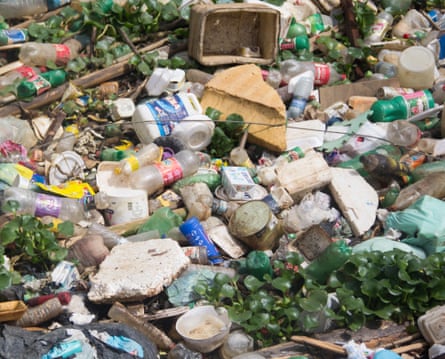 Plastic pollution in the Tejipió, Recife, Brazil