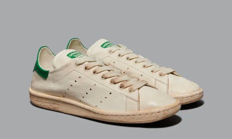 pakke Komedieserie øge How much? 'Worn out' £645 Adidas Stan Smith trainers sell out at Balenciaga  | Luxury goods sector | The Guardian