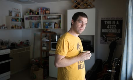 Nathan Kearney received two robodebt notices, which forced him to move back in with his parents for two years. A Senate inquiry has called for a royal commission into the scheme.