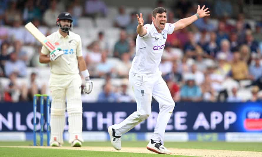 England’s Jamie Overton appeals unsuccessfully for the wicket of Daryl Mitchell of New Zealand.