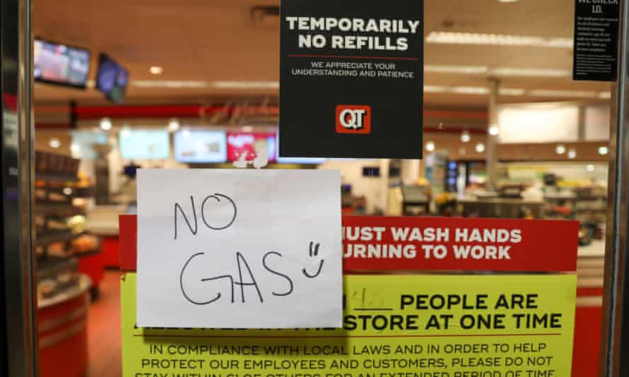 Les stations-service d'Atlanta, en Géorgie, ont manqué d'essence la nuit dernière à la suite du piratage du pipeline Colonial.
