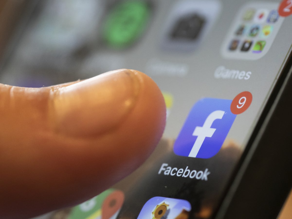 Apple Ios 14 5 Update Includes App Tracking Transparency Feature Apple The Guardian Apple Ios 14 5 Update Includes App Tracking Transparency Feature Apple The Guardian
