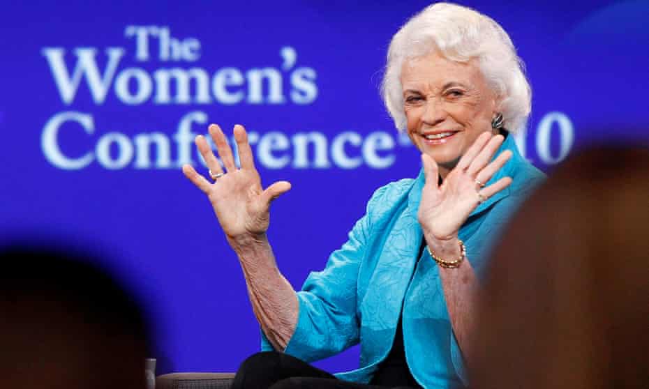 Sandra Day O’Connor issued a letter Tuesday saying she has been diagnosed with ‘the beginning stages of dementia, probably Alzheimer’s disease’.