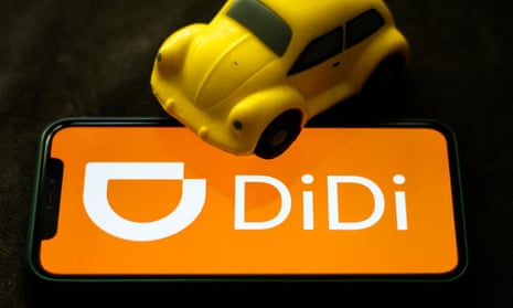 Didi logo displayed on a phone screen
