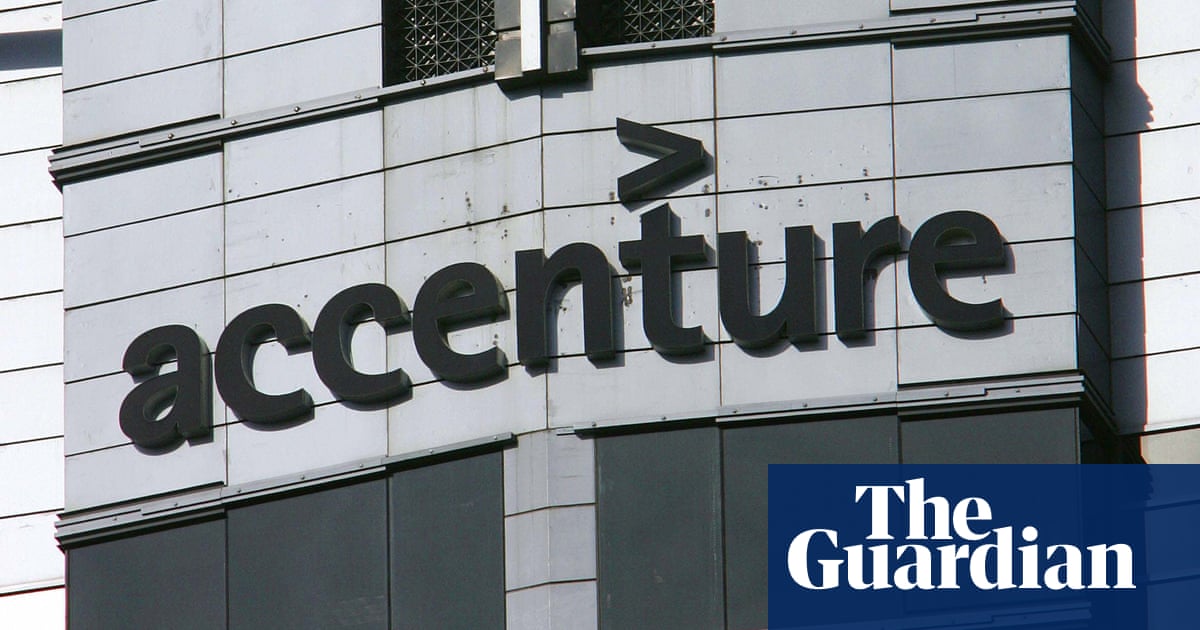 accenture-to-cut-up-to-900-uk-jobs-as-pandemic-hits-demand-accenture-the-guardian