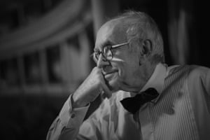 Jonathan Pryce
