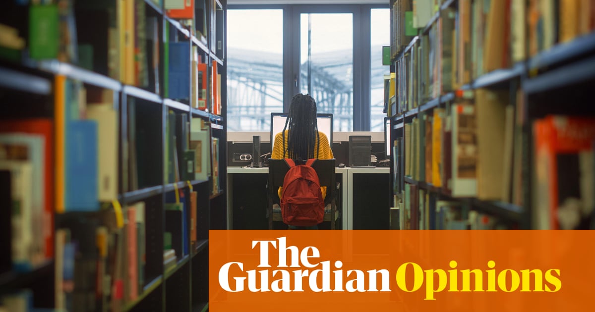 The Guardian view on libraries: bring back borrowers