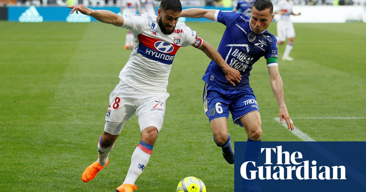 Thomas Lemar S Slide At Monaco May Convince Lyon To Let Nabil